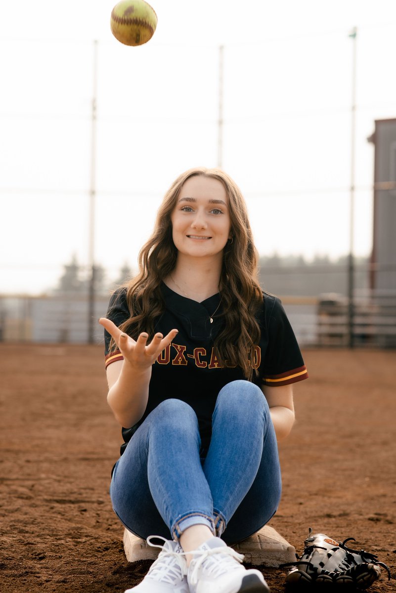 TeamNEGU's tweet photo. Jillian, you are beautiful, athletic, brave, and strong. We are on your #Team and will continue to encourage you to Never Ever Give Up! 

#NEGU #teencancer #childhoodcancer #childhoodcancerawareness  #pediatriccancer https://t.co/WhwzPPg9Z6