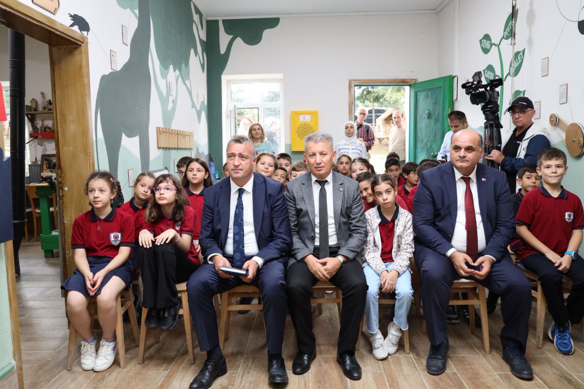 🌳İlçe Milli Eğitim Müdürümüz Yüksel AYDIN, Şube Müdürlerimiz ile birlikte “Türkiye Yüzyılı Maarif Modeli” çerçevesinde okul dışı öğrenme yaşantıları odaklı eğitimler veren <a href="/aramto55/">Atakum Alanlı Recep Asal Matematik ve Tabiat Okulu</a> 2024-2025 Eğitim Öğretim Yılı açılış törenine katılarak TRT Haber’e açıklamalarda bulundu.