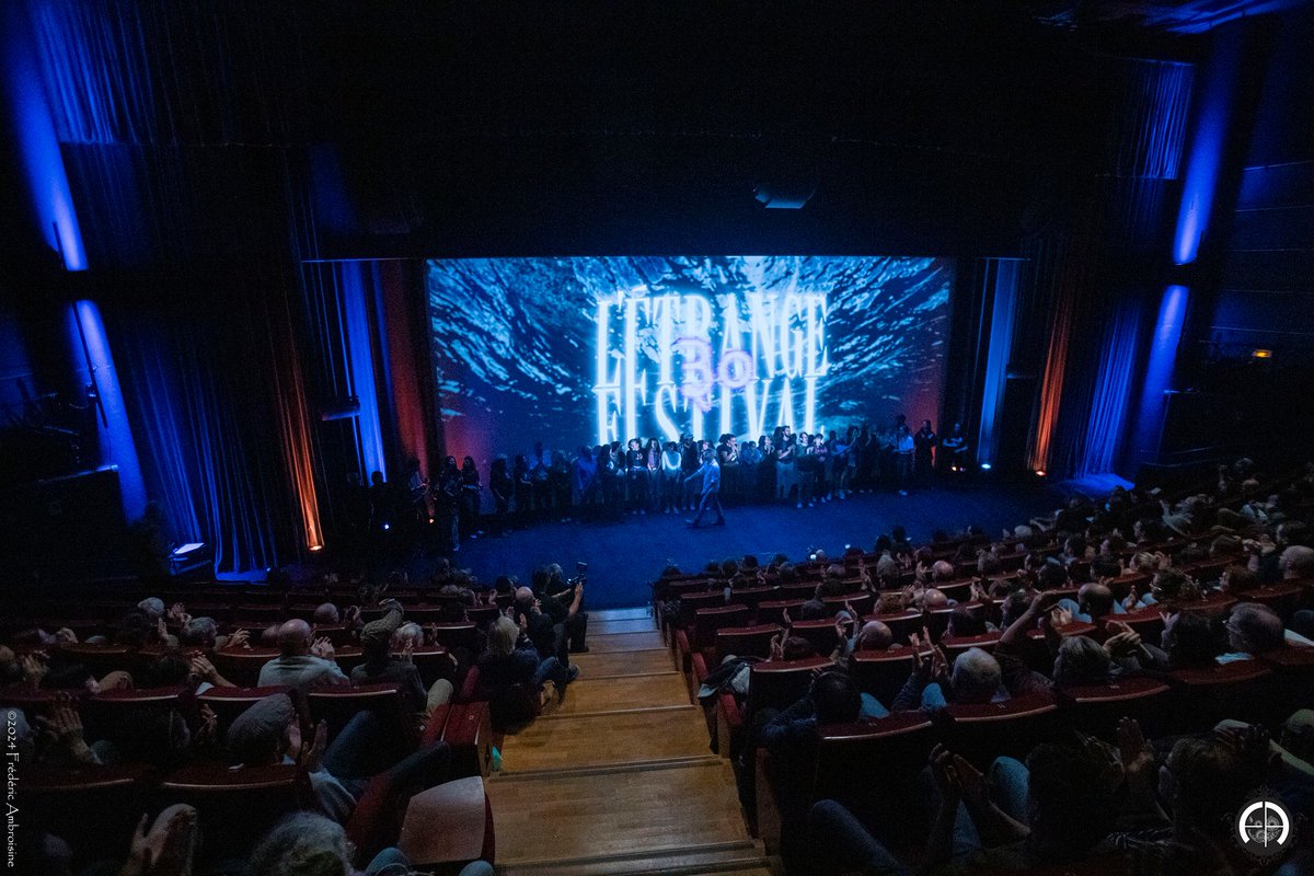 LogicalPictures's tweet image. Retour en images sur la soirée de clôture de @etrangefestival 2024 ce 15 septembre à Paris avec l'annonce des lauréats de L'Étrange Prix Logical, concours d’écriture de films de genre francophones créé cette année par Logical Pictures Group. Et les lauréats sont... 🥁👇