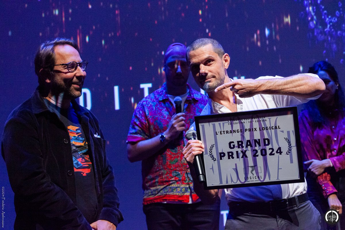 LogicalPictures's tweet image. Retour en images sur la soirée de clôture de @etrangefestival 2024 ce 15 septembre à Paris avec l'annonce des lauréats de L'Étrange Prix Logical, concours d’écriture de films de genre francophones créé cette année par Logical Pictures Group. Et les lauréats sont... 🥁👇