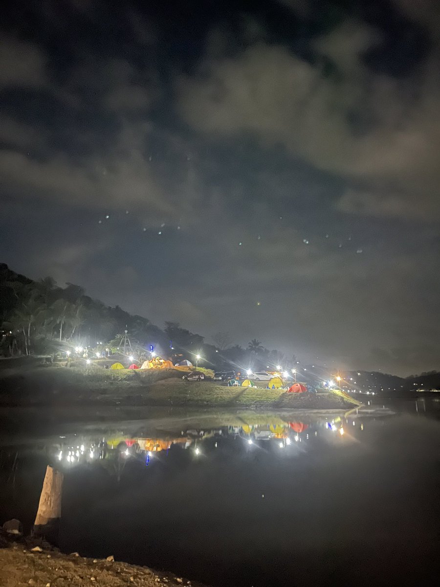 MasDarkMode's tweet photo. Aku, Kamu dan Malam tenang https://t.co/YYXLcCB75u
