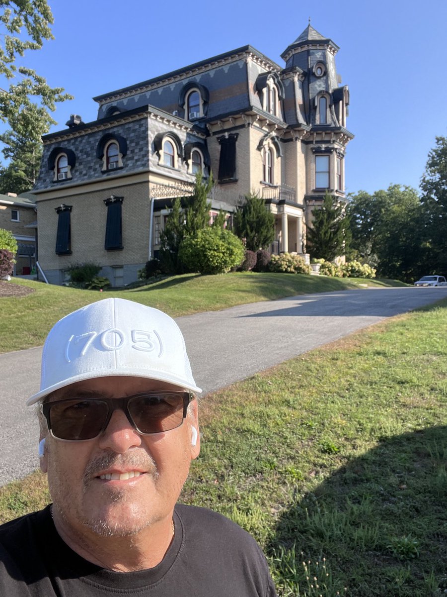 Gerry5hole's tweet photo. #705 https://t.co/JjfwbCeYEx