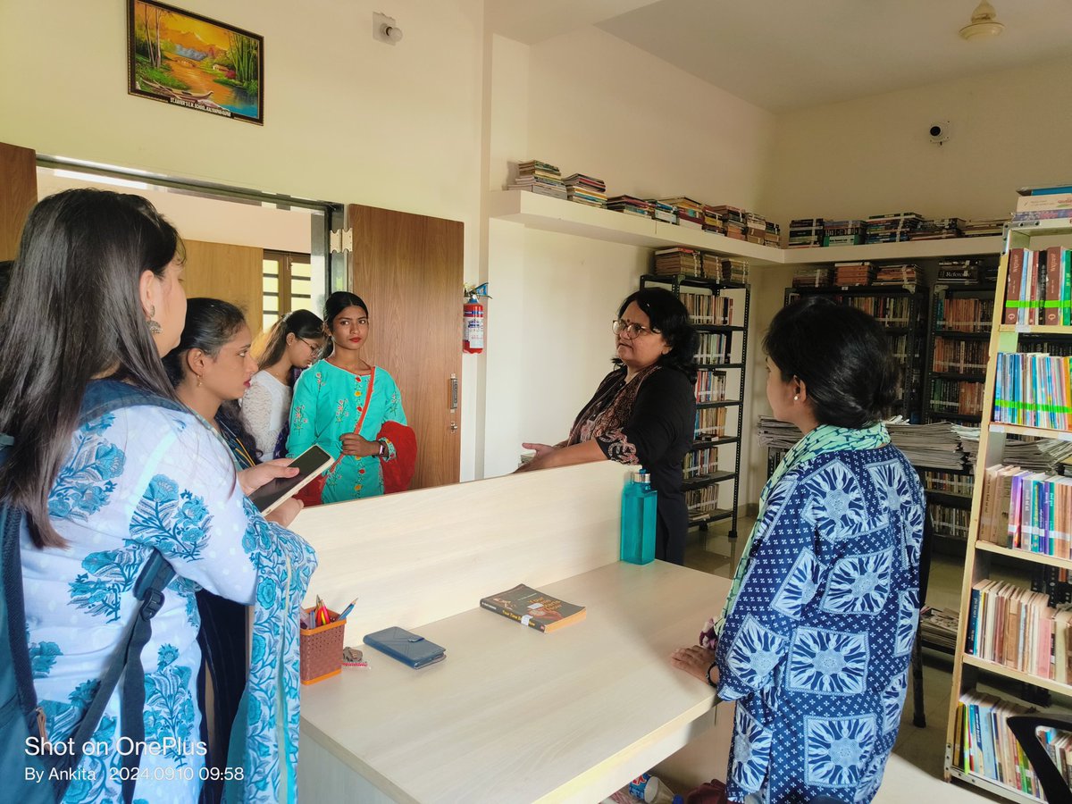 pragati_44's tweet photo. Thankyou @agriconsamiti &amp; @UNICEFIndia for giving me the opportunity to Exposure visit of Gujarat in ISAR where we Learned about "SATHVARO" a gender transformative adolescent empowerment program in Kutch supported by UNICEF. 

@ChhattisgarhCMO @DPRChhattisgarh @DurgDist https://t.co/1v9wDABqEk