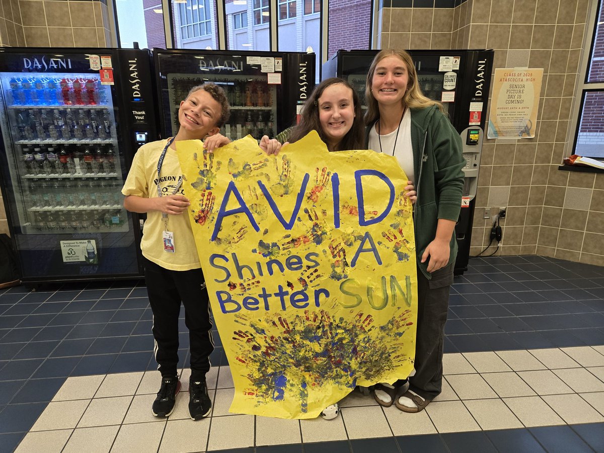 SarahMayhall1's tweet image. AVID says Good Morning, on the 1st day of Hello Week! #helloweek @HumbleISD_AHS