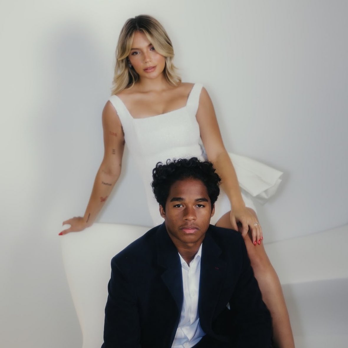 centregoals's tweet image. Congratulations to Endrick as he reveals he has got married to his partner Gabriely Miranda 💍🇧🇷