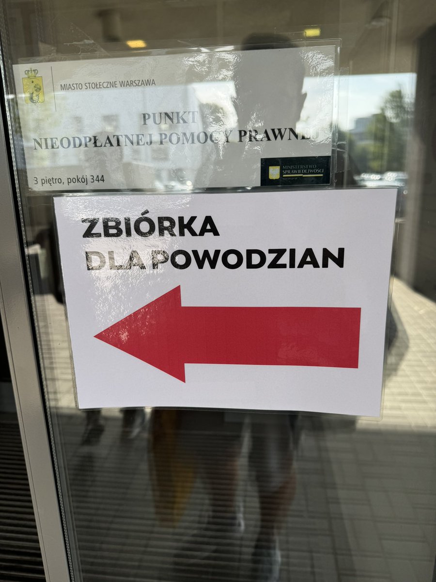 MiastoUrsynow's tweet photo. Jest moc w narodzie! 🖤#UrsynówPomaga #powódź #powódź2024 #pomocdlapowodzian #Ursynów #pomagamy https://t.co/MWjAomoo0u