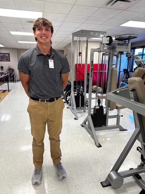 Internships happen on the block plan, too! Charlie Robinson '25, a kinesiology-exercise science major from Decorah, Iowa, is finishing up his internship this week with the physical therapy department at Veterans Memorial Hospital.

#CornellCollege #IngenuityinAction #1course