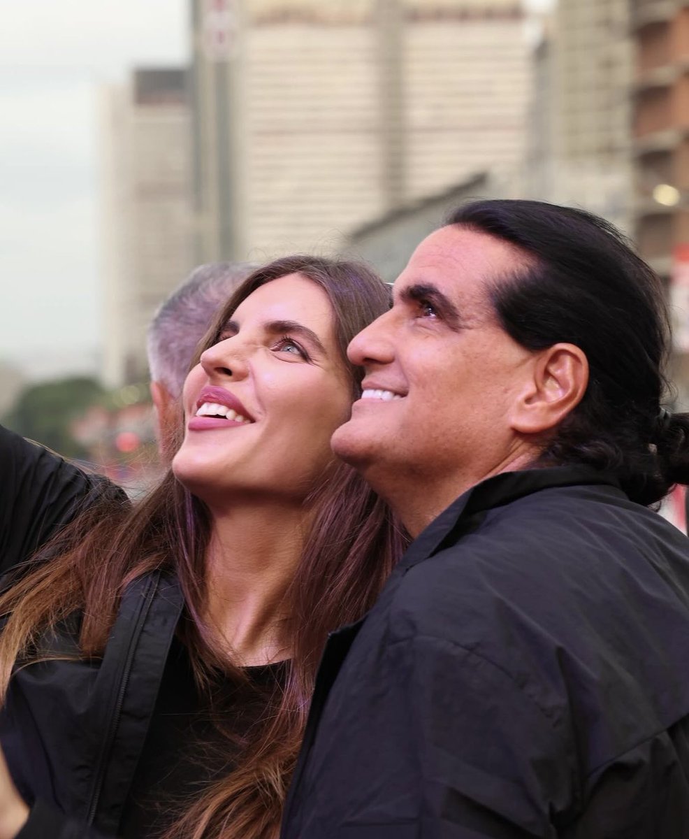 El liderazgo del Presidente Nicolás Maduro y Alex Saab en el Centro de Inversiones Internacionales Productivas es un faro de esperanza. Estableciendo relaciones con países alrededor del mundo, estamos impulsando el crecimiento económico de nuestro País. 
#FreeAlexSaab
