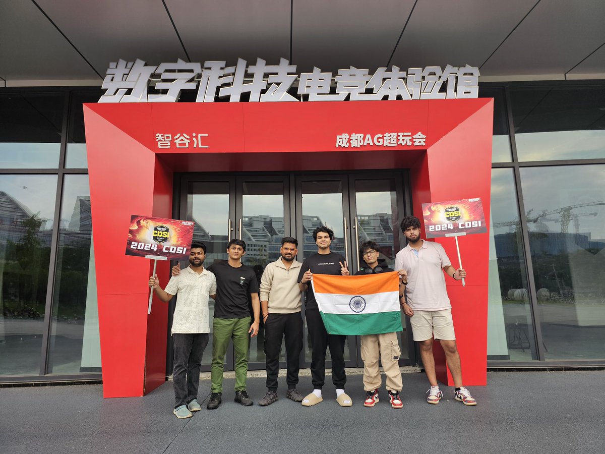 GodLike_in's tweet photo. Our CODM players have landed in China!
Don’t forget to support them 19th Sep Onwards 💛
#cdsi #dilsegodlike https://t.co/F6ikjtIPl8