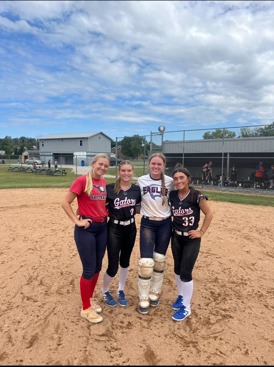 Ava Leeds tweet media