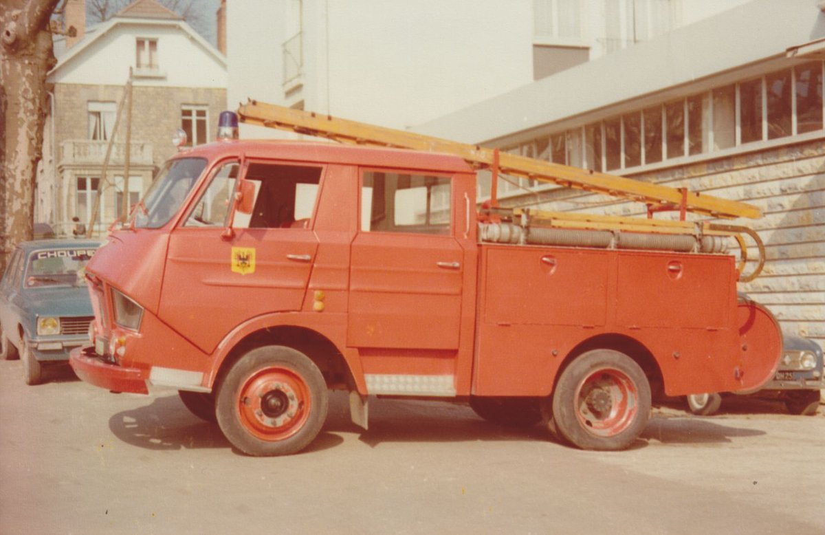 J-1️⃣ 0️⃣ : Véhicule Premier Secours Citroen « Belphégor » des sapeurs-pompiers de Besançon, 2269 QH 25, en service de 1972 à 1993. (© Alain Thevenot)
#PompiersBesançon500ans
#Histoire
#Besançon
#SDIS25