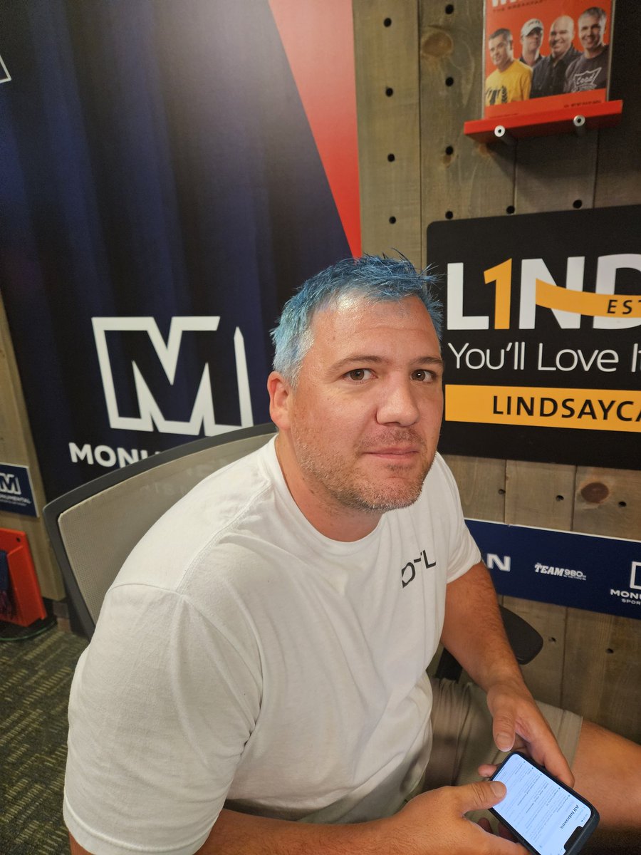 drabtshirt's tweet image. I can&apos;t take him seriously today. @bitseason #committothebit