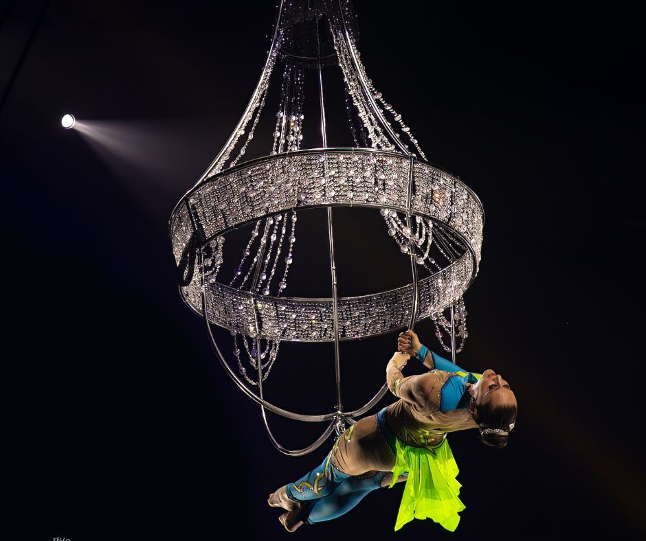 Wokingham Borough Council (@wokinghambc) on Twitter photo 🤹♂️ From 4 to 13 October, enjoy the captivating performances by <a href="/ThePaulosCircus/">The Paulos Circus</a> at Dinton Pastures Country Park
🥳Tickets from £8 per person. Use the code DINTONCIRCUS to enjoy 30 per cent discount
paulos.co.uk/events/paulos-… - Offer ends on 22 Sept
📷Previous Paulo's Circus shows 🤹♂️ From 4 to 13 October, enjoy the captivating performances by <a href="/ThePaulosCircus/">The Paulos Circus</a> at Dinton Pastures Country Park
🥳Tickets from £8 per person. Use the code DINTONCIRCUS to enjoy 30 per cent discount
paulos.co.uk/events/paulos-… - Offer ends on 22 Sept
📷Previous Paulo's Circus shows
