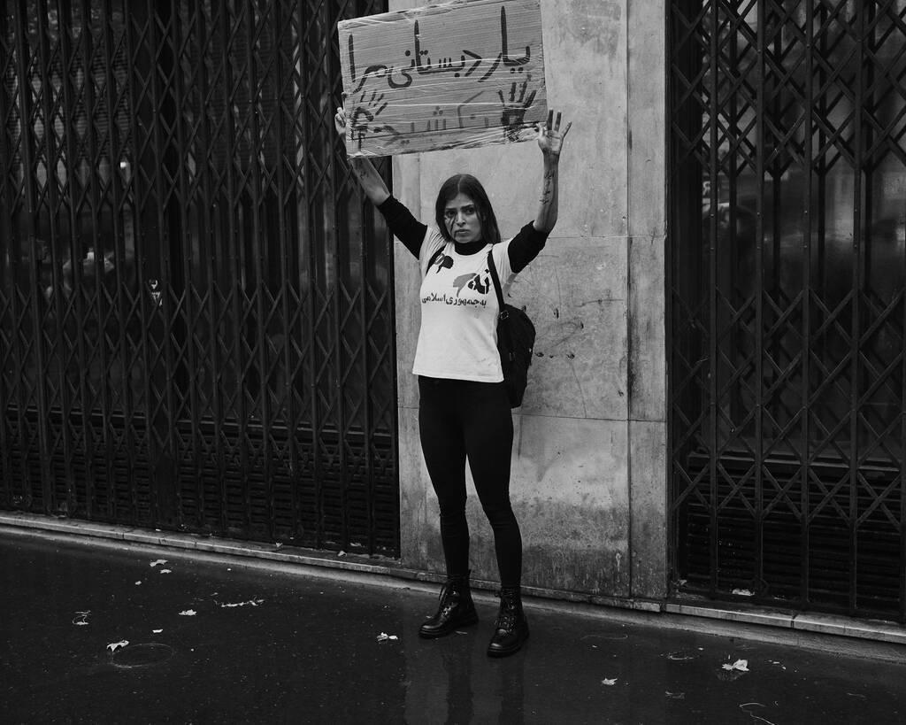 ✍️ Le mouvement «Femme, vie, liberté» est trop souvent utilisé en Occident comme un instrument de promotion des discours conservateurs, xénophobes et sexistes. Parlons des Iraniennes pour ce qu’elles font et ce qu’elles sont.

Tribune : bit.ly/3MNv0Be

#Iran