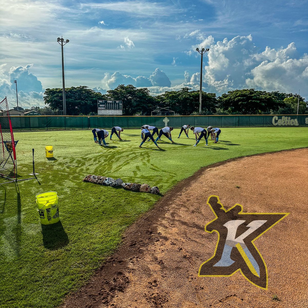 NaplesKnights's tweet photo. 16U held a tune up scrimmage with Rock Gold, a great chance for both teams to see live reps against an opponent and work on different situations as both teams prepare for their fall openers next weekend, Best of luck to them and as always, Go Knights! 🥎🥎 https://t.co/XUPWU7umFU