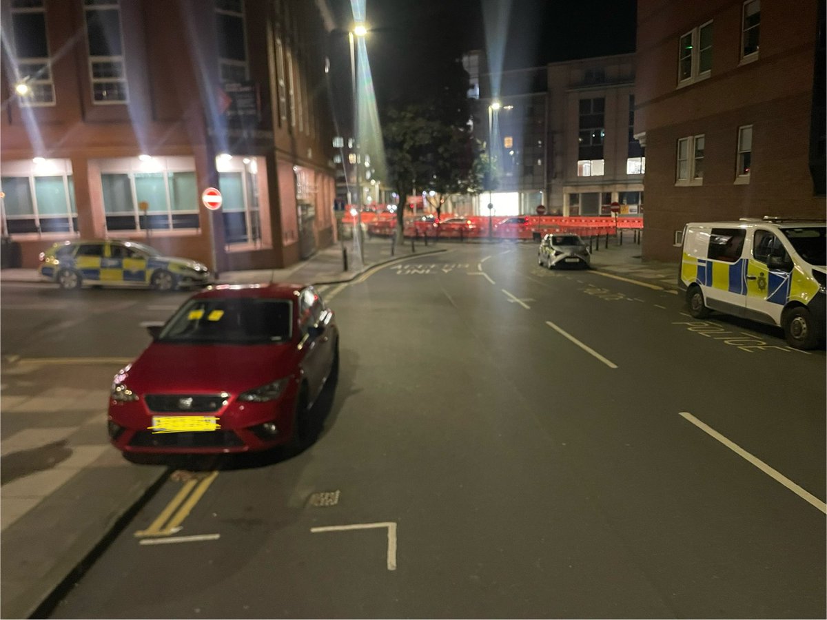 Guess what happens if you park on a junction  on double yellows outside a police station ??  👮🏼‍♂️<a href="/REACTNottingham/">R.E.A.C.T Nottingham</a> <a href="/nottspolice/">Nottinghamshire Police</a>  <a href="/CaFNottmCity/">Nottingham City Blue Badge & Permit Compliance</a> <a href="/ParkingTeamNttm/">Parking Regulation & Compliance</a>  <a href="/Sandford_Police/">Sandford Police Commentary</a> <a href="/NottmCityPolice/">Nottingham City Centre Police</a> <a href="/NottsSpecials/">Nottinghamshire Police Specials</a>