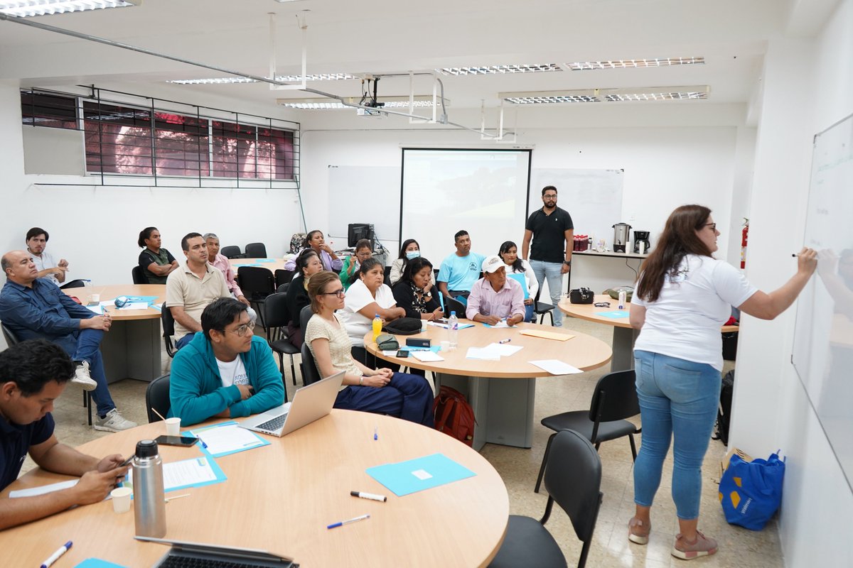 fcvespol's tweet photo. 🌱🌍El 11 de septiembre se realizó el "Taller de Restauración y Conservación de Manglar", parte del proyecto #AquaForest, con participación de SouthPole, HAEDES, Jan de Nul y #ESPOL.
🔗https://t.co/KLnPgFrT8d https://t.co/DYNqYvS3xt