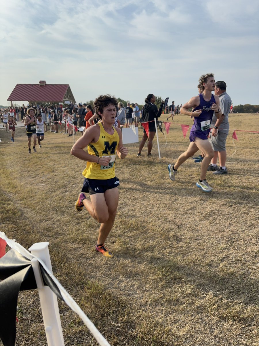 MHSLions_XC's tweet photo. Results from Saturday’s meet!
Varsity Boys: 27th
JV Boys: 31st
Shout out to Spencer, Charlie, Molly, Colton, Jake, Vanessa, and Caleb R for setting a new PR!!
Great work Lions! #GoldStandard〽️ #PACKATTACK🦁🏃 https://t.co/xnuJVWNQt6