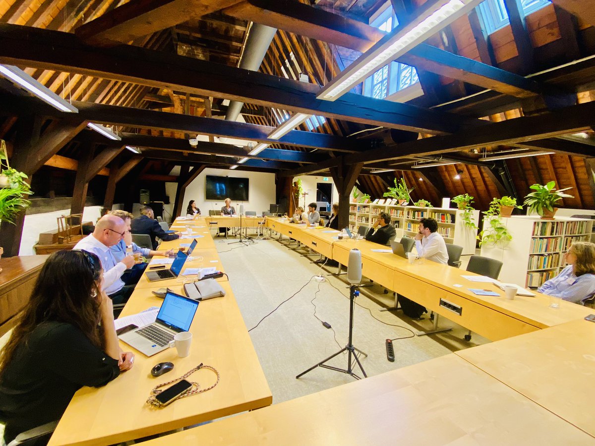 HadassaNoorda's tweet photo. A stimulating first day at the Digital Monitoring workshop with insightful talks by @elenifrantziou, @vmantouvalou, Marc Tiernan, Göran Sluiter, @joeatkinson21, Nuna Zekić, and @michele__mole @NIAS_KNAW @AdamLawSchool https://t.co/OA6CN26Sjt