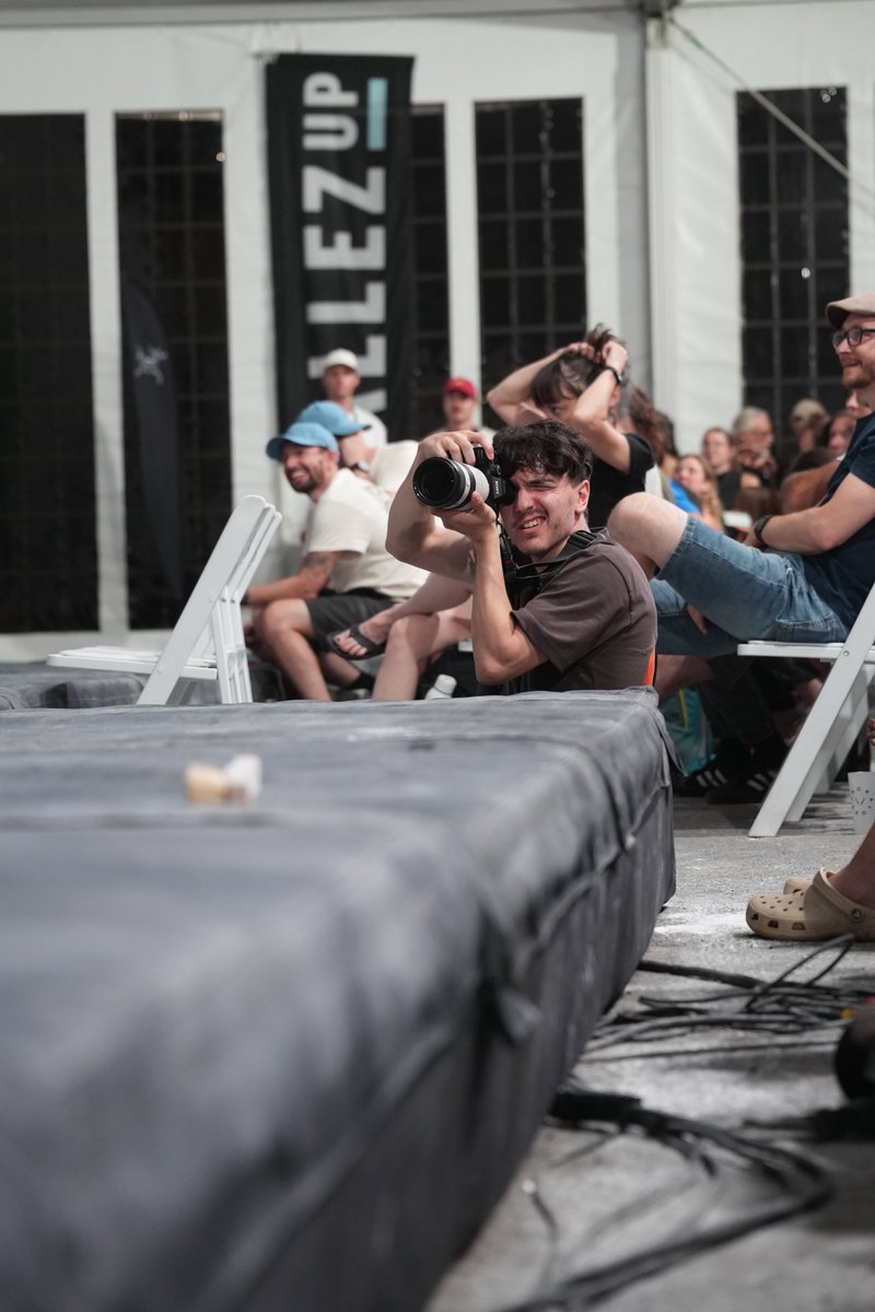 Evan 📸 tweet media