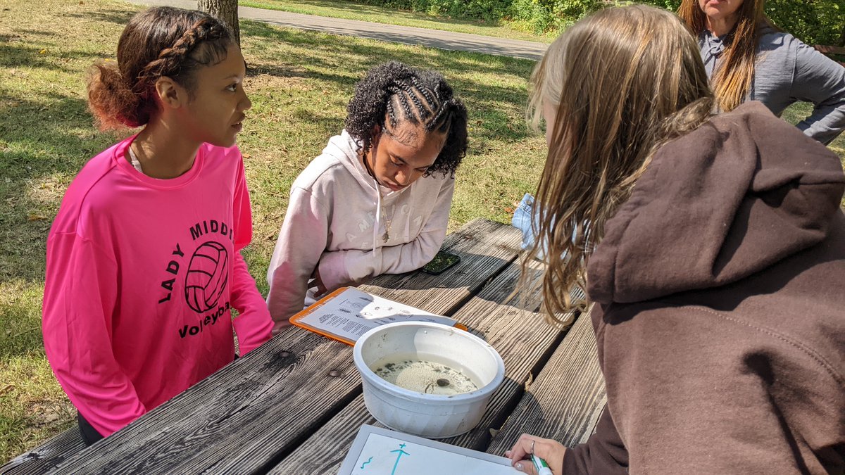 Middletown City Schools (@middletownoh) on Twitter photo 🌱Learning beyond the classroom! Students in Mr. Miller's class at <a href="/MHSMiddieTweets/">Middletown HS</a> had an incredible time during an agricultural science field trip to Sharon Woods. They discovered various careers in environmental science & got hands-on experience conducting aquatic sampling. 🌱Learning beyond the classroom! Students in Mr. Miller's class at <a href="/MHSMiddieTweets/">Middletown HS</a> had an incredible time during an agricultural science field trip to Sharon Woods. They discovered various careers in environmental science & got hands-on experience conducting aquatic sampling.