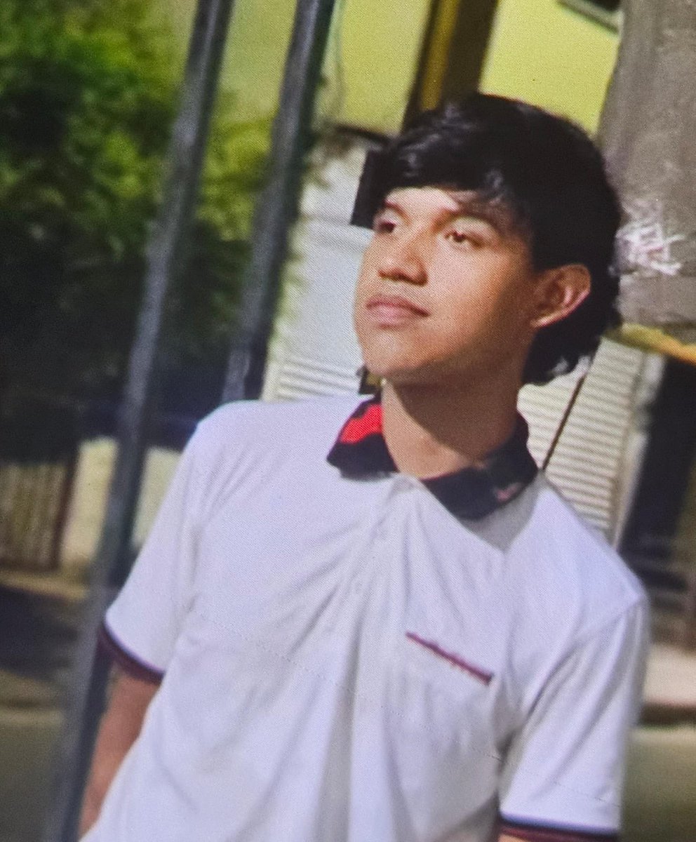 #URGENTE 🚨 Se trata de localizar al joven David Eduardo Martínez Meráz, de 20 años de edad, privado de su libertad este lunes 16 de septiembre en Prados del Sur, en #Culiacán. 

Si usted tiene información para dar con su paradero marque al 911