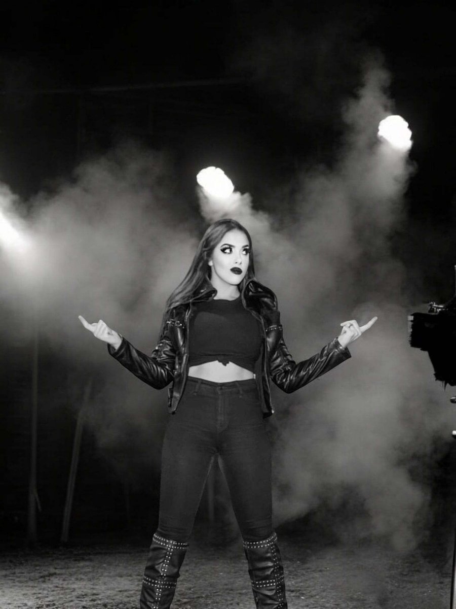 Taeler Hendrix tweet media