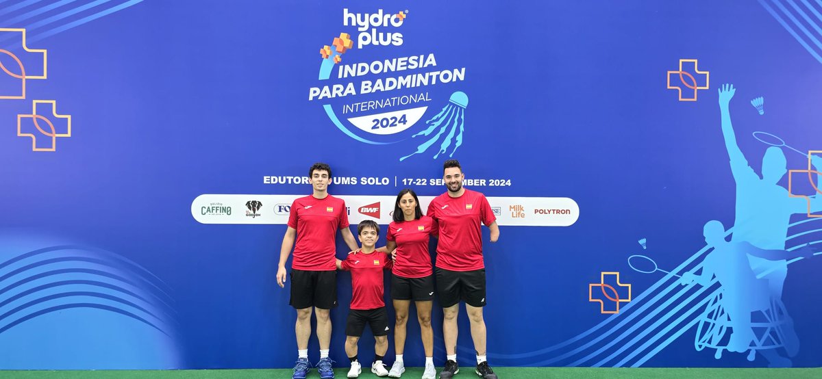 ‼️ La selección 🇪🇸 de #parabadminton retoma la competición internacional en Indonesia

Iván Segura, Pablo Serrano y Manuel García Rosendo han viajado Dina Abouzeid

Rosendo y Segura debutan este martes. Serrano y su dobles con Rosendo, el miércoles

➕ badminton.es/news/156488/La…