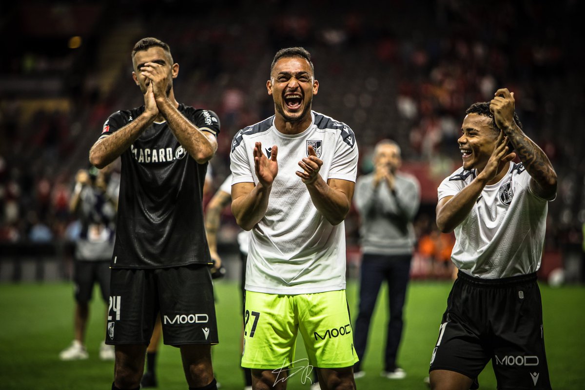 Vitória à conquista! ⚔️
Desta vez em Braga. ✅

Braga 0 - 2 Vitória SC