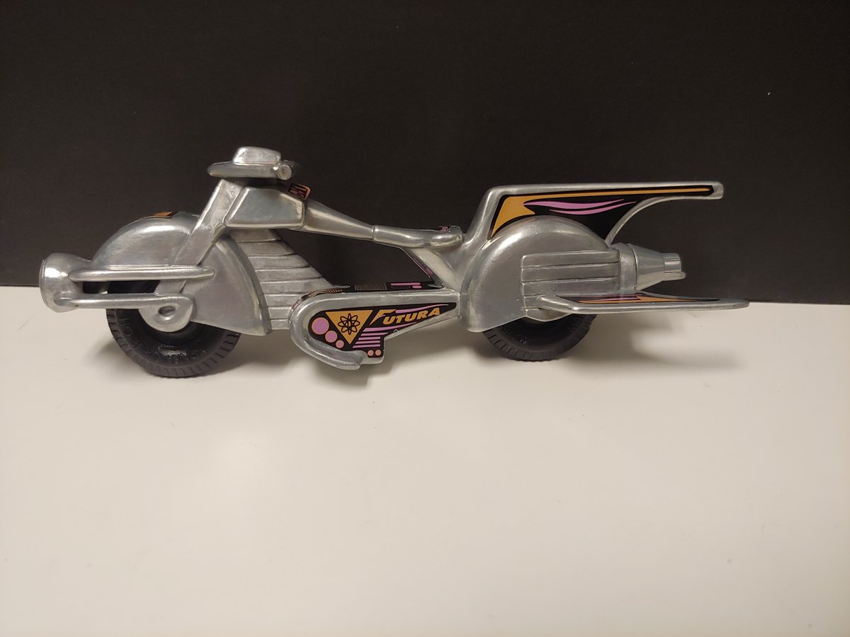 ModelBuilders tweet picture