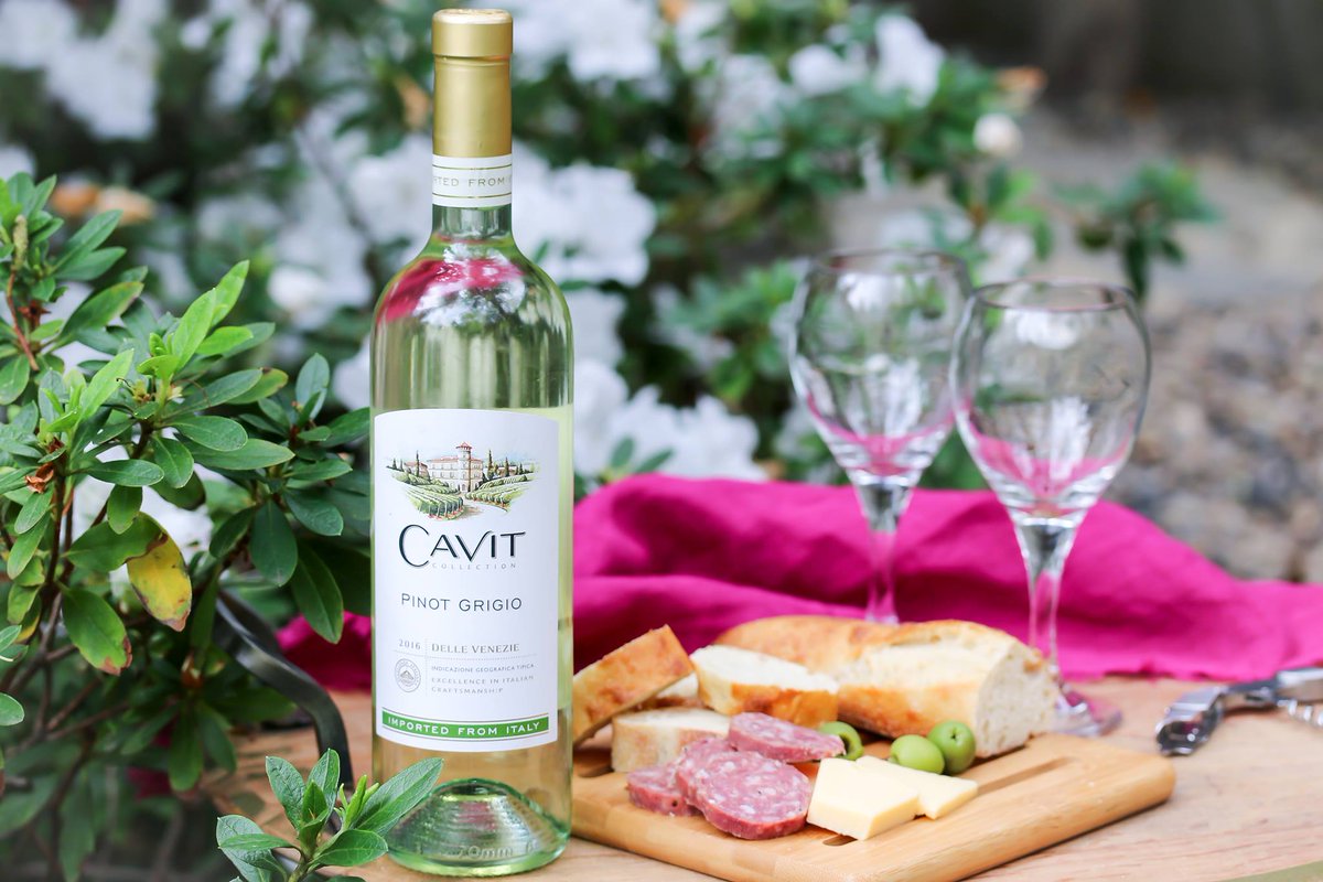 Cavit Pinot Grigio de la Venezie en Divinus.co