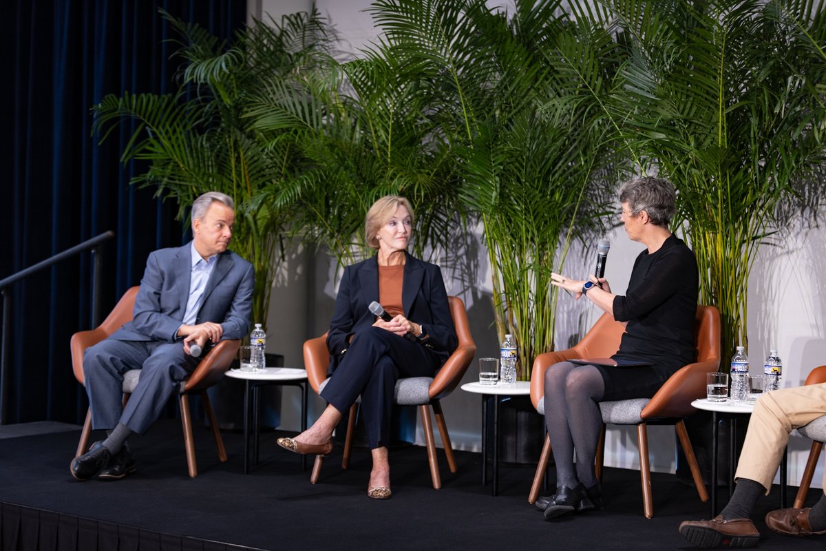 Moderated by <a href="/Sarah_Szanton/">Sarah Szanton</a>, today's "Advancing Value-Based Care" discussion with former admins for <a href="/CMSGov/">CMSGov</a> reflected on how changes in presidential administrations affect health policy and regulation, examined results of value-based payment and care methods over the last ten