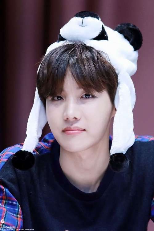 Nandhu1302's tweet photo. #DAY_30
#HOBI #JHOPE https://t.co/ZPxATiKCGW