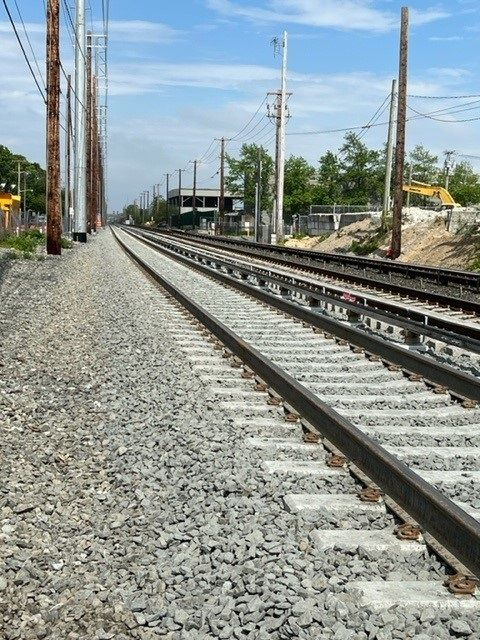 JTrackLLC's tweet image. Congratulations to the J-Track team working at the LIRR Third Track Project! The first 3,000 feet of "revenue track" at the east end of the project, just west of the Wantagh Parkway went into service last weekend #teamwork #JTrack