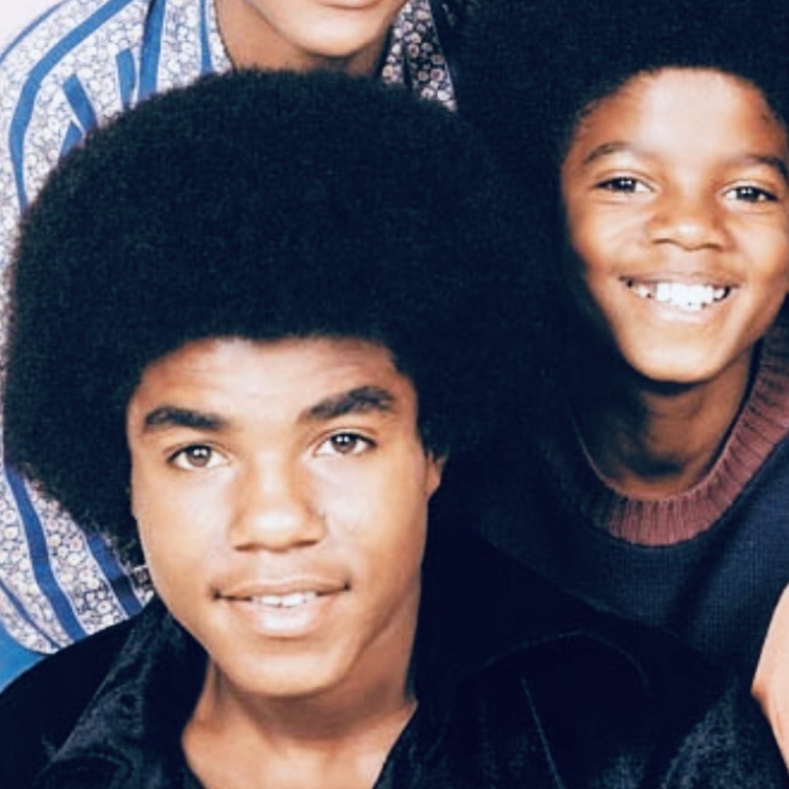 Michael Leonhart (@michaelleonhart) on Twitter photo #rip #titojackson
1953-2024
#gary #indiana
End of an era 🥲
Restinpower
#jackson5 #jacksons #soul #rnb #motown <a href="/MotownRecordsUK/">Motown Records UK</a> <a href="/motown/">Motown Records</a> <a href="/michaeljackson/">Michael Jackson</a> #michaeljackson @poppa3t <a href="/JanetJackson/">Janet Jackson</a> #sister #jackson #family #rip #titojackson
1953-2024
#gary #indiana
End of an era 🥲
Restinpower
#jackson5 #jacksons #soul #rnb #motown <a href="/MotownRecordsUK/">Motown Records UK</a> <a href="/motown/">Motown Records</a> <a href="/michaeljackson/">Michael Jackson</a> #michaeljackson @poppa3t <a href="/JanetJackson/">Janet Jackson</a> #sister #jackson #family