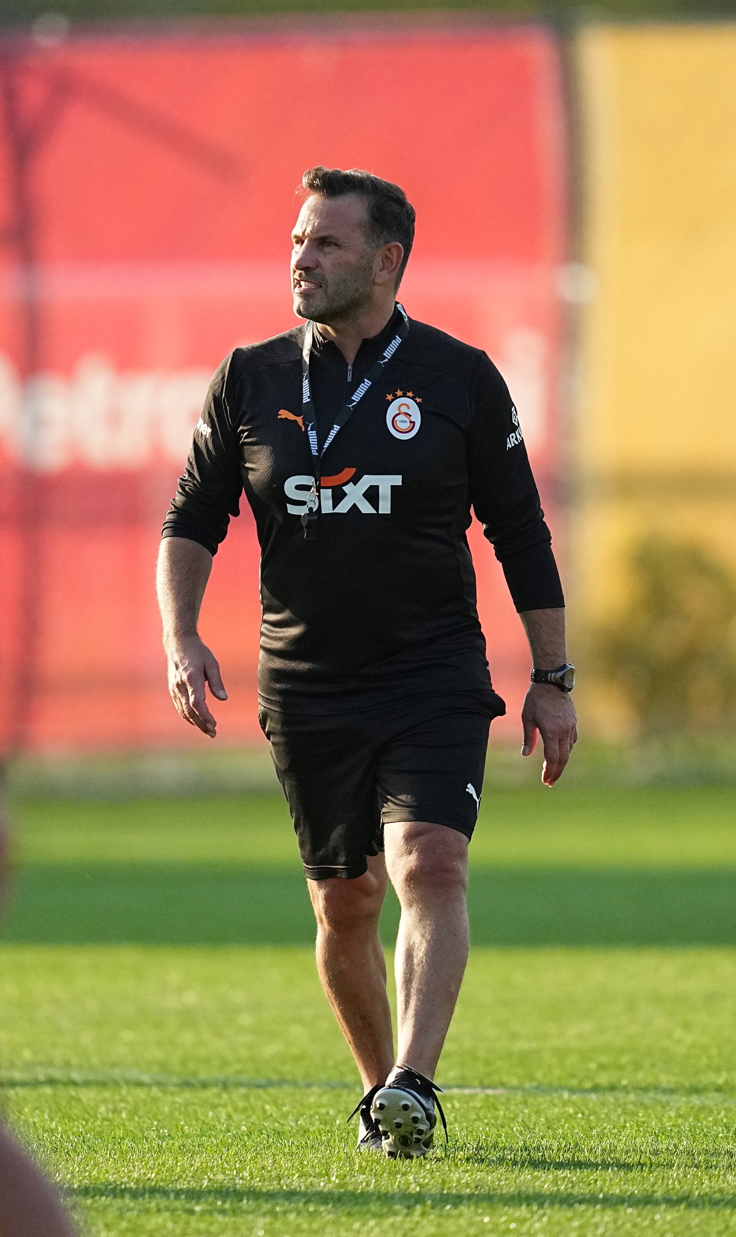 okan buruk