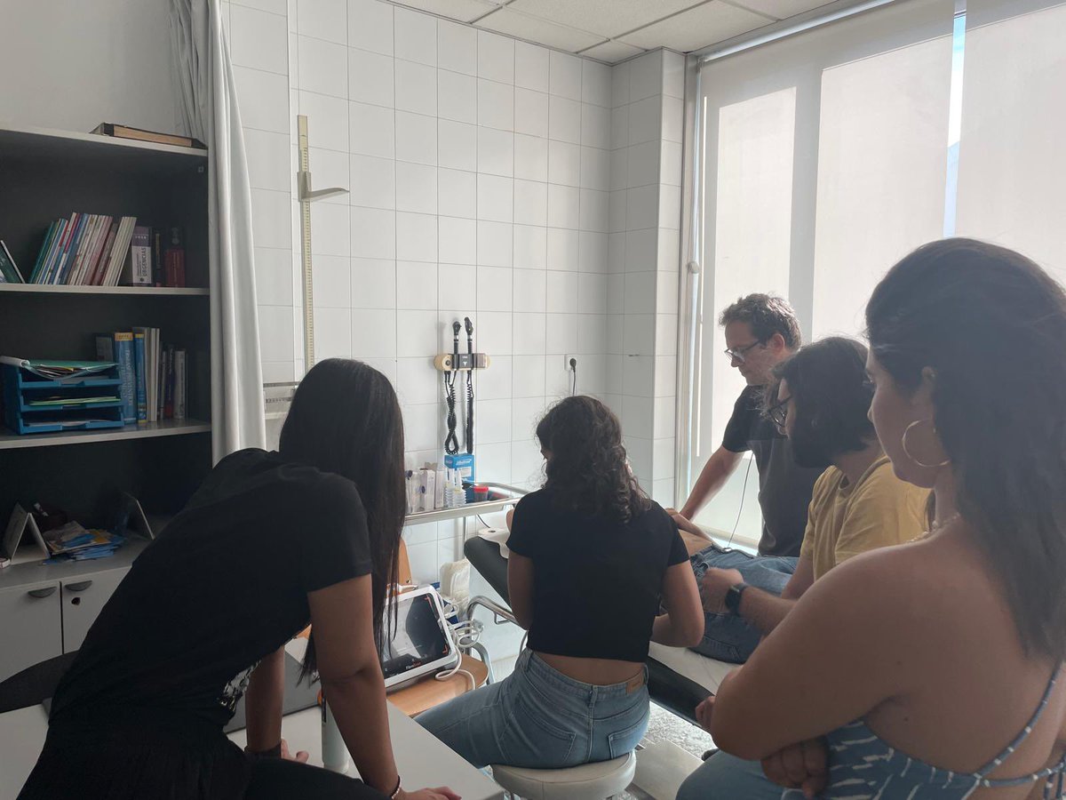 Switching gears in the #EsteatoGal Project doing the #FibroScan Exam to all the patients included in the study , looking for “Black Swans” and pioneering the implementation #VCTE in Primary Care🙏🏼<a href="/DocMPortela/">Manuel Portela Romero</a> <a href="/Nereasvar/">Nsanc</a> #Sergas