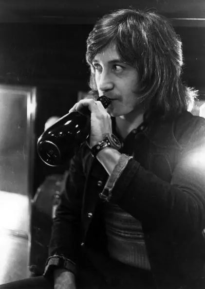TheOfficialFaces (@official_faces) on Twitter photo We would like to wish our very own <a href="/KenneyJones/">Kenney Jones</a> a very Happy Birthday 🥳 🥁
•
•
•
#kenneyjones #thefaces #faces #happybirthday We would like to wish our very own <a href="/KenneyJones/">Kenney Jones</a> a very Happy Birthday 🥳 🥁
•
•
•
#kenneyjones #thefaces #faces #happybirthday