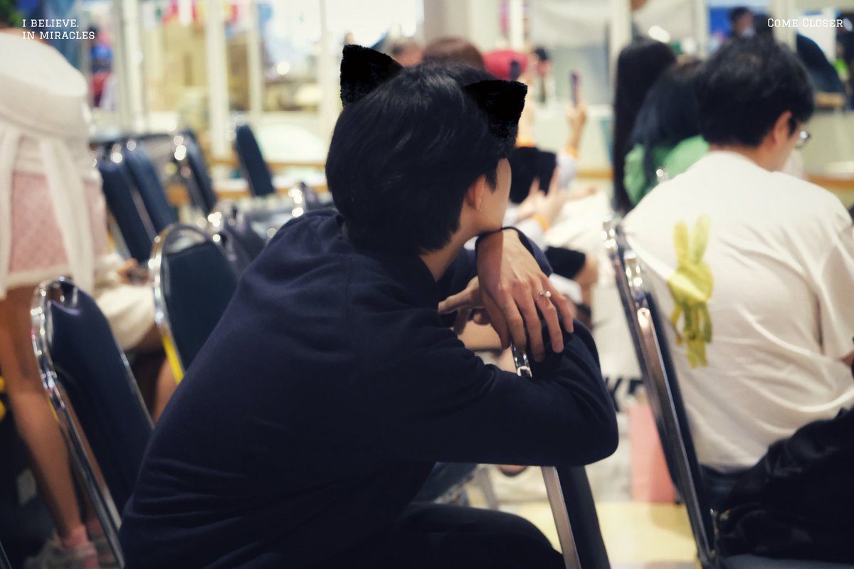 becomecloser's tweet photo. Don't worry Baby i got your back ✌️✌️✌️

 #OhmPRIMETIME  #Primetimeth 
#PRIMETIME_TimeToLove_Fansign https://t.co/DSrZC59Gdf