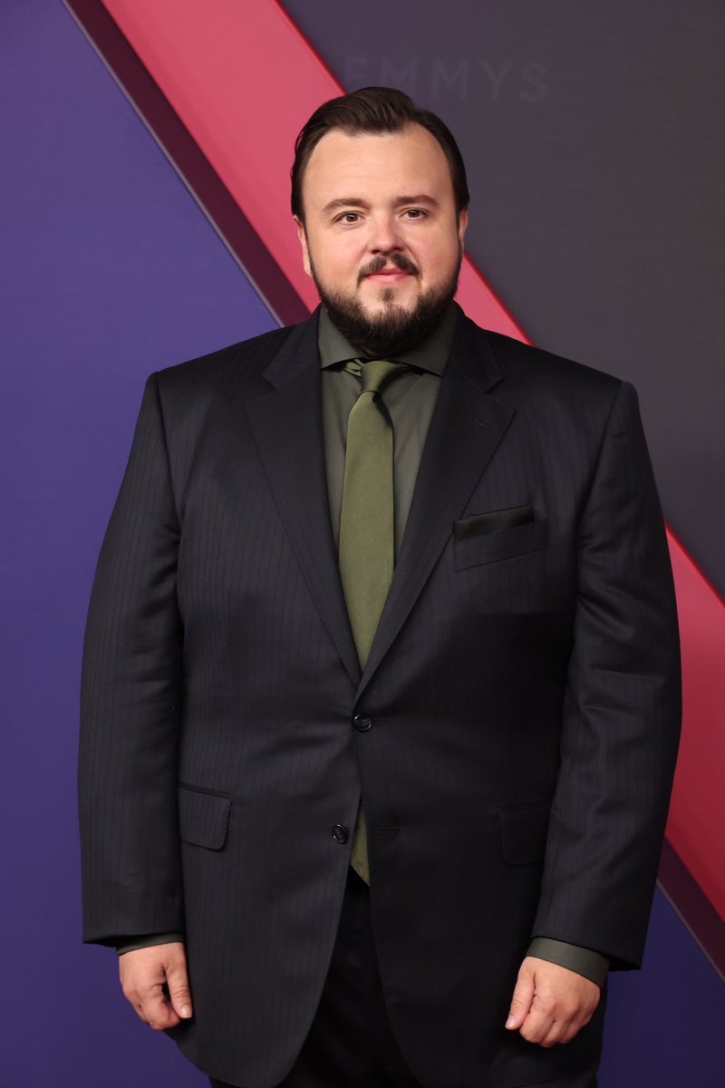 Had a blast at the Emmys and I loved getting to celebrate my birthday with some of my pals out there. Love to the 3 Body Problem team and thanks for all the good wishes. Manchester bound. ❤️