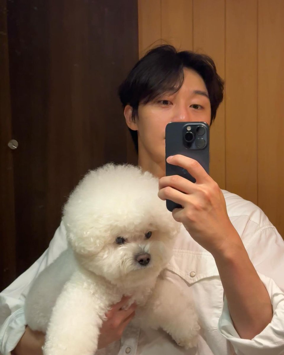 AllaboutSimba's tweet image. 모두 해피추석 🩷 
instagram.com/p/C_-cTg4y0Gt/…