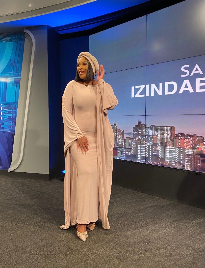 #IzindabanoNoxoloMtshaliMwali
19:00 -19:30