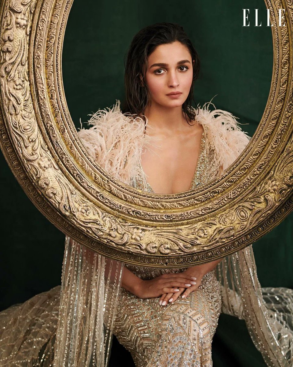 editsFaker's tweet photo. Alia Bhatt UltraHQ
#AliaBhatt #Dhoom4 #actressuhd #ActressHub https://t.co/opO8XMjGZg