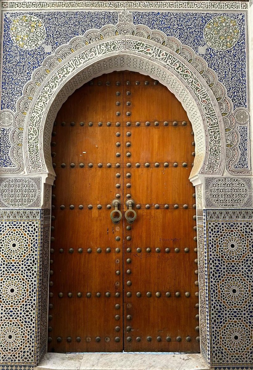 SomaliGoat1's tweet photo. These doors are lovely https://t.co/piMaCJQiRP