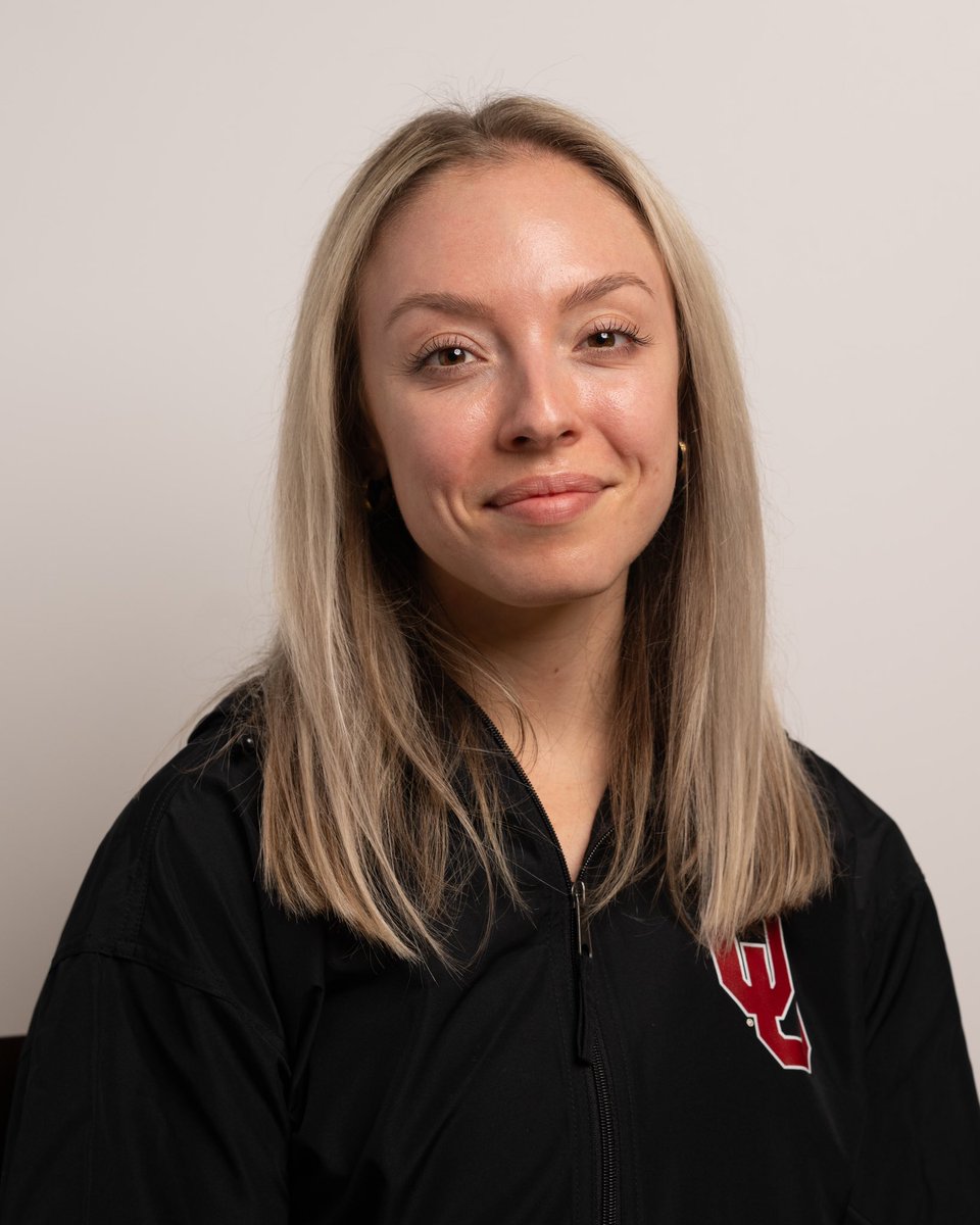 OU_WTennis's tweet image. Please help us wish a very Happy Birthday today to our team sports psychologist, Dr. Charlie Shanaver! 🥳