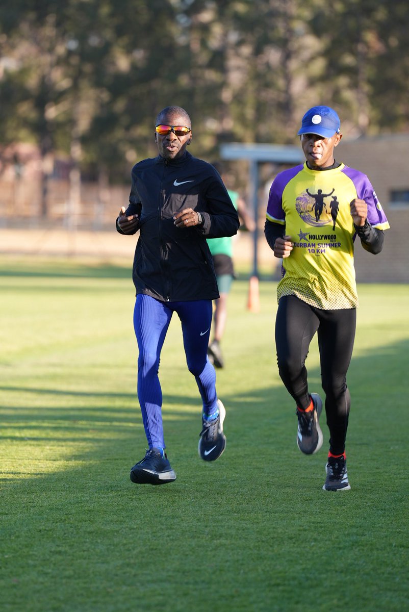 First track workout since Paris, Legs are still a bit heavy 💪 getting ready for the <a href="/Hollywoodbets/">Hollywoodbets</a>  10km at the  homeland of our club 😃😃🤗

See you all there right ? 💜💜💜

#TeamSponge 
#HollywoodAc