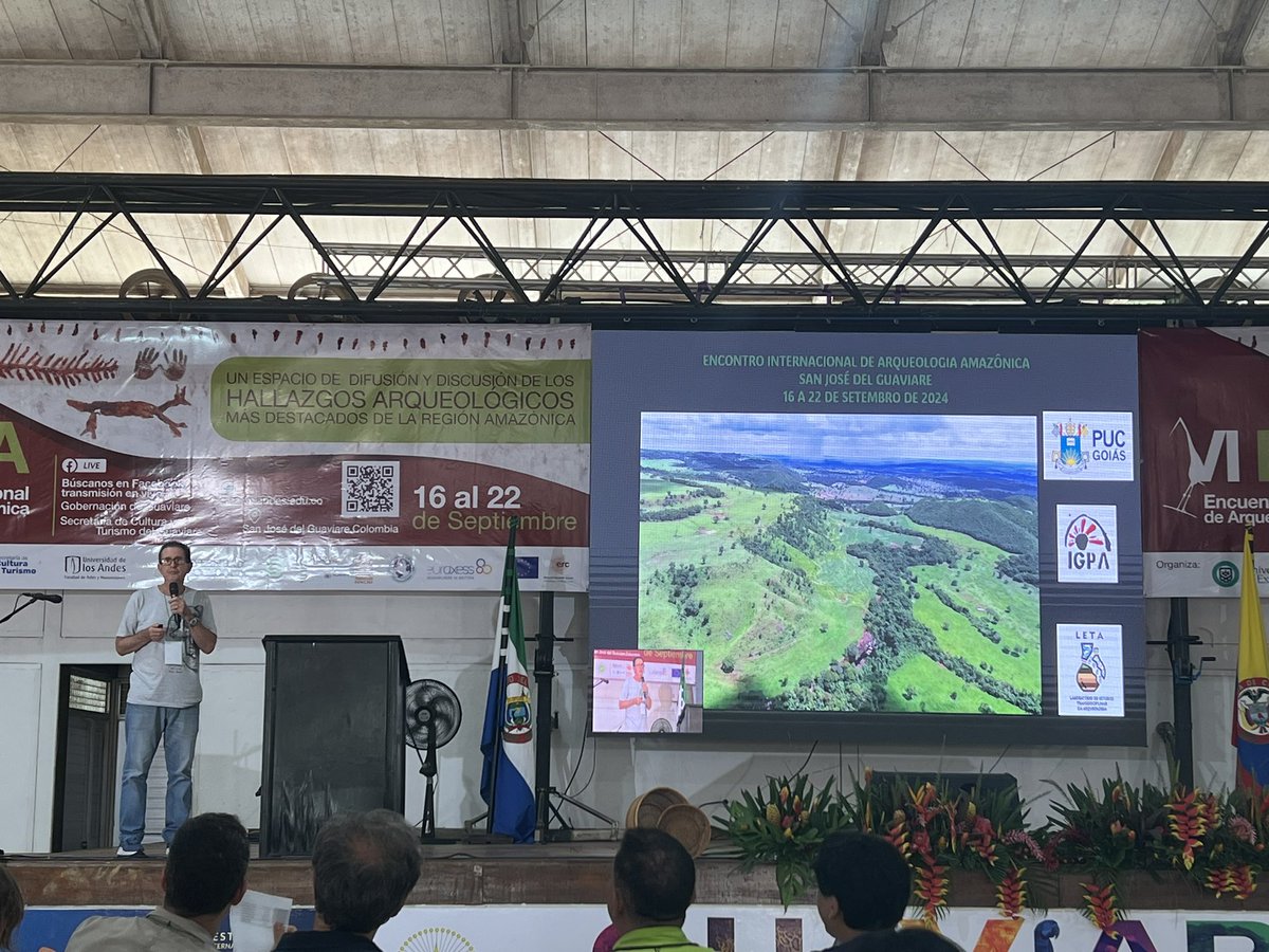 Julio Cesar Rubin de Rubin nos habla sobre la arqueología de Goias, Brazil. 
<a href="/LASTJOURNEY5/">LASTJOURNEY</a> <a href="/UofEArchaeology/">Exeter Archaeology</a> #EIAA2025 #GUAVIARE 
LIVEfeed:
facebook.com/share/v/R6ChDJ…