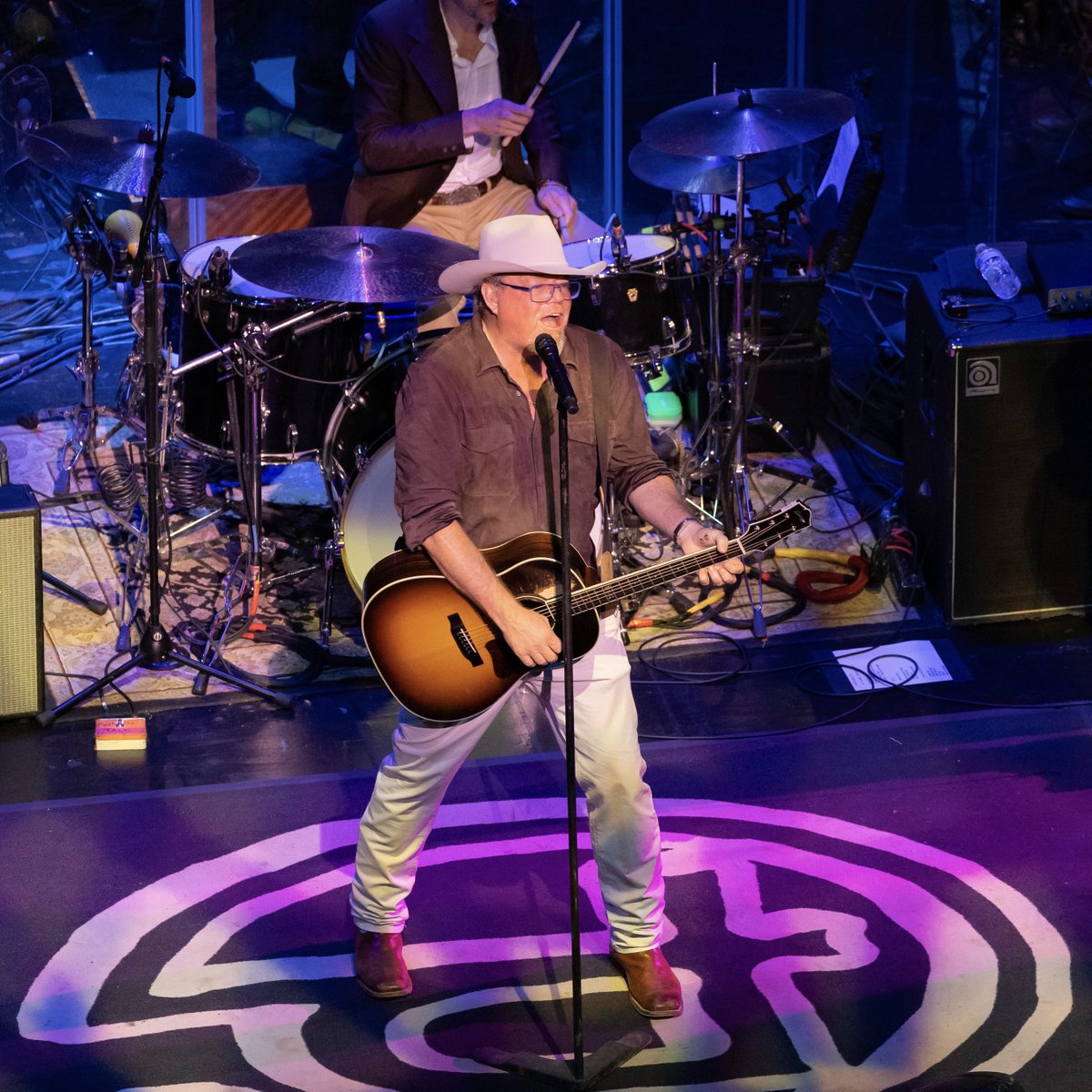 "Last night was one of the best musical experiences of my life." - Pat Green

Yeehaw! What an absolute blast and honor it was to bring some Texas grit to <a href="/basshall/">Bass Hall</a> with Pat Green. A huge thank you to everyone for packing the house and bringing such amazing energy! 🤠🎸