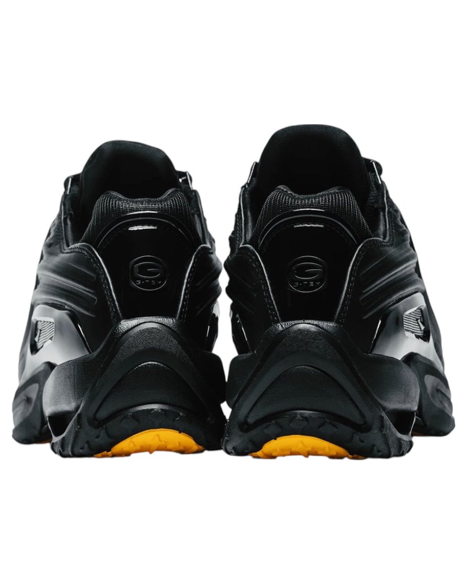 NOCTA x Nike Hot Step 2 Black 𝗖𝗼𝗹𝗼𝗿𝘄𝗮𝘆: Black/Gunmetal