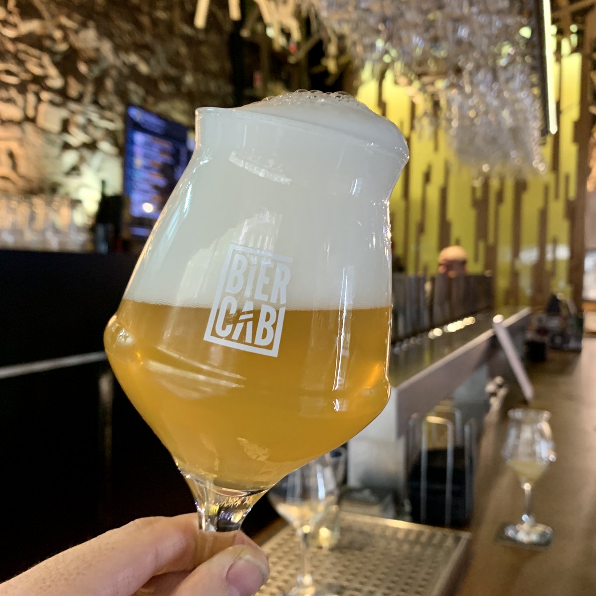 BierCaB's tweet photo. Basqueland Knockout Hazy IPA
En nuestro #Tap8 https://t.co/wrOg6HBh8P